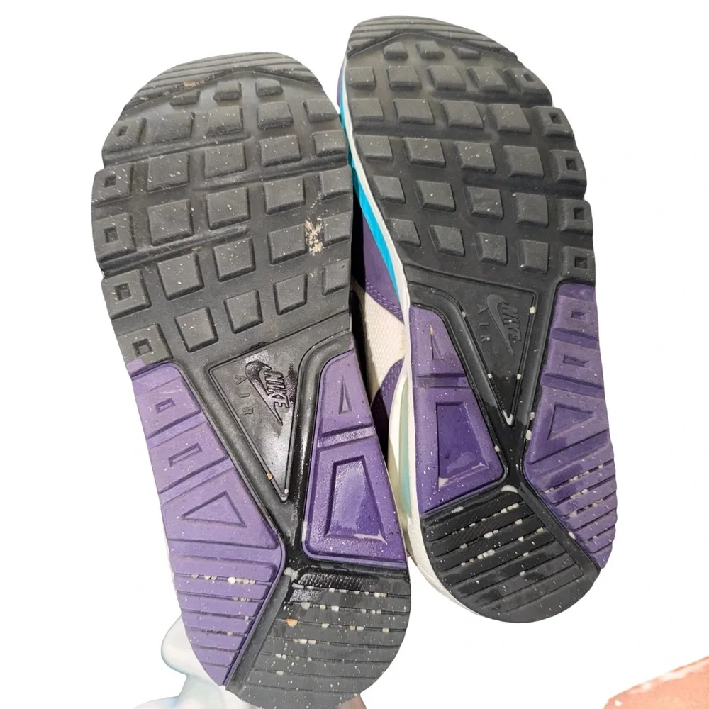 Nike Women's Purple‎ and Blue air maxes size 6